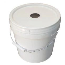 1 Gal Feeder Pail & Lid