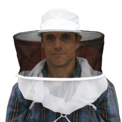 Round Veil W/ Incorporated Hat